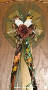 6 MOSSY OAK BREAK with ROSES UP Pew Bows for Special Occasions